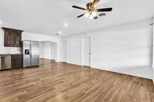 315 David, Bridge City, TX 77611 - Photo 3