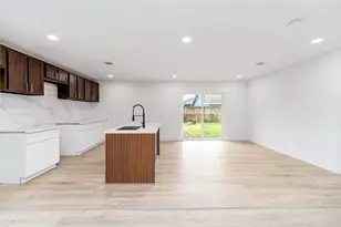 9226 Grady St, Houston, TX 77016 - Photo 9