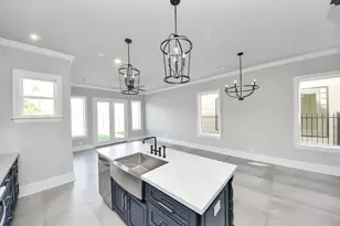 6322 Milwee St, Houston, TX 77092 - Photo 9