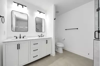 24027 Pinecreek Point, Spring, TX 77373 - Photo 23