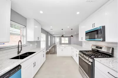 24027 Pinecreek Point, Spring, TX 77373 - Photo 11