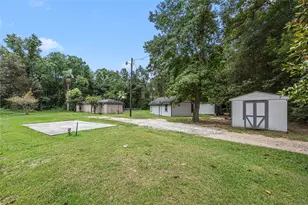 394 County Rd 3378, Cleveland, TX 77327 - Photo 1