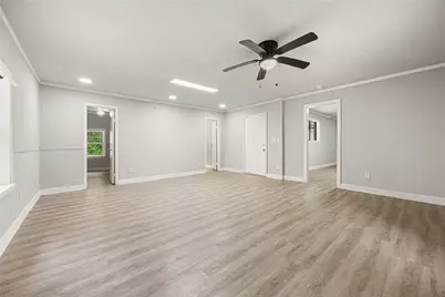 394 County Road 3378, Cleveland, TX 77327 - Photo 15
