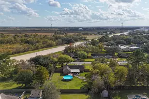 106 Tower Dr, Friendswood, TX 77546 - Photo 31