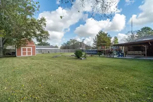 106 Tower Dr, Friendswood, TX 77546 - Photo 27