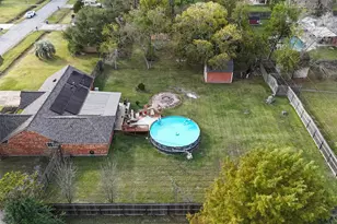 106 Tower Dr, Friendswood, TX 77546 - Photo 33