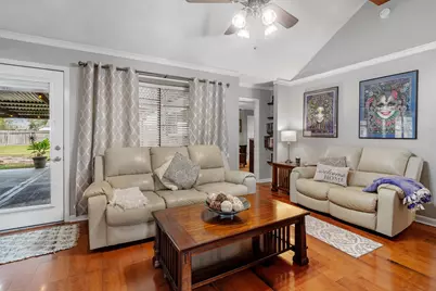 106 Tower Drive, Friendswood, TX 77546 - Photo 7