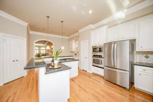 718 Roy St, Houston, TX 77007 - Photo 15