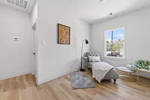 975 Highland Lgt Ln, Houston, TX 77091 - Photo 23