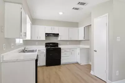 4919 Hickorygate Drive, Spring, TX 77373 - Photo 7