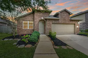 2206 Hidden Meadow Ln, Pearland, TX 77089 - Photo 1