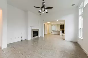 2206 Hidden Meadow Ln, Pearland, TX 77089 - Photo 3