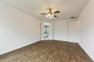 2206 Hidden Meadow Ln, Pearland, TX 77089 - Photo 19