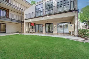 3015 Walnut Bend Ln, Houston, TX 77042 - Photo 3