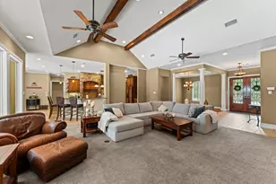 32918 Couples Ct, Magnolia, TX 77354 - Photo 7