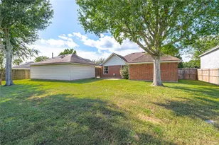 2009 Stapleton Dr, Friendswood, TX 77546 - Photo 33