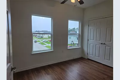6102 White Oak Drive, Hitchcock, TX 77563 - Photo 11