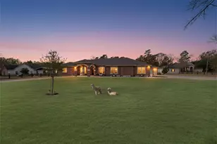 33519 Hillside Dr, Pinehurst, TX 77362 - Photo 3