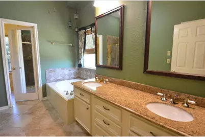 110 Sea Mist Drive, League City, TX 77573 - Photo 17
