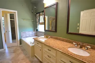 110 Sea Mist Dr, League City, TX 77573 - Photo 17