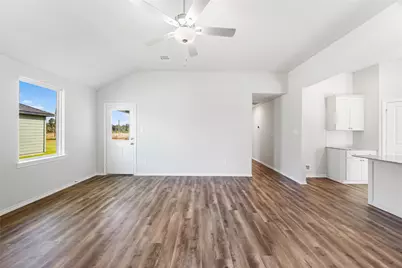 25766 John Wayne Road, Splendora, TX 77372 - Photo 9