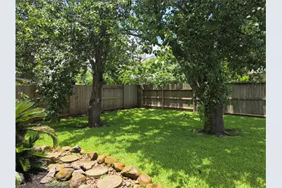 4431 Casey Circle, Sugar Land, TX 77479 - Photo 11