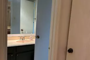 11123 Somerford Dr, Houston, TX 77072 - Photo 15