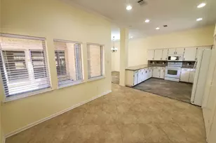 15815 Crestbrook Dr, Houston, TX 77059 - Photo 9