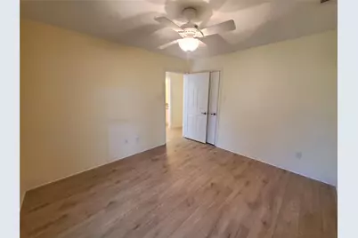 15815 Crestbrook Drive, Houston, TX 77059 - Photo 19