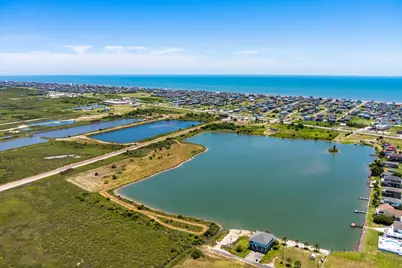 1105 Bobs Road, Crystal Beach, TX 77650 - Photo 17