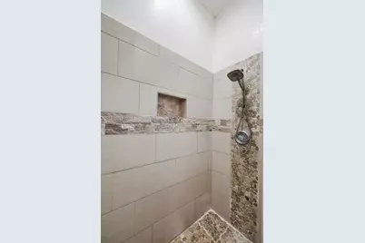 535 W Ansley Boulevard, San Antonio, TX 78221 - Photo 35