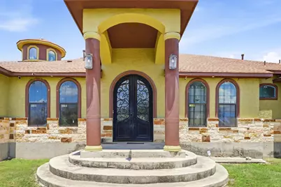 535 W Ansley Boulevard, San Antonio, TX 78221 - Photo 5