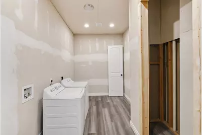 535 W Ansley Boulevard, San Antonio, TX 78221 - Photo 39