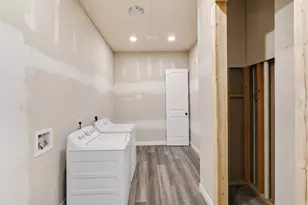 535 W Ansley Blvd, San Antonio, TX 78221 - Photo 39