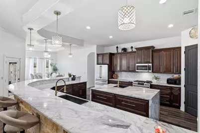 535 W Ansley Boulevard, San Antonio, TX 78221 - Photo 13
