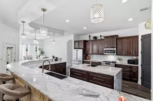 535 W Ansley Blvd, San Antonio, TX 78221 - Photo 13
