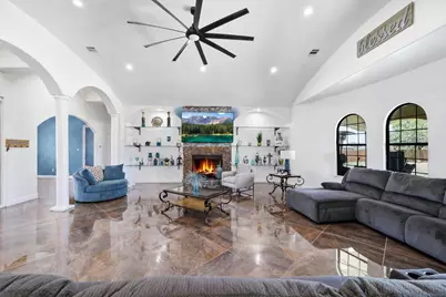 535 W Ansley Boulevard, San Antonio, TX 78221 - Photo 9