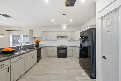1918 Todville Road, Seabrook, TX 77586 - Photo 15