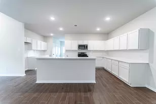 1926 Middle Pass Ln, Angleton, TX 77515 - Photo 9