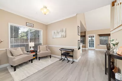 1011 Bristol Lane, Missouri City, TX 77459 - Photo 5