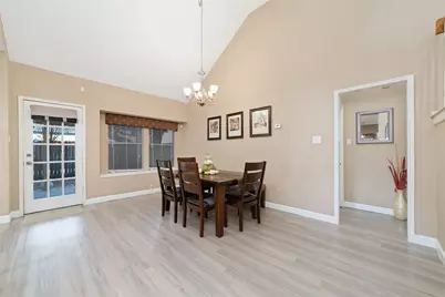 1011 Bristol Lane, Missouri City, TX 77459 - Photo 9