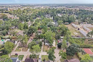 1123 Suwanee Ln, Houston, TX 77090 - Photo 37