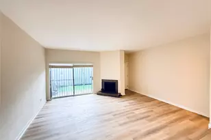 5633 S Rice Ave, Houston, TX 77081 - Photo 13