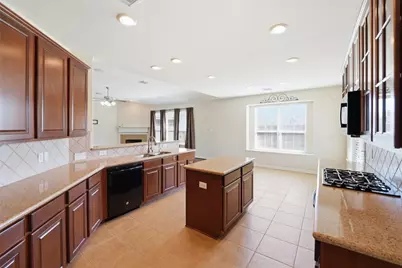 5803 Deleon Trail Drive, Spring, TX 77379 - Photo 7