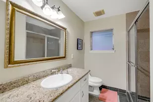 11730 Denise Dr, Hedwig Village, TX 77024 - Photo 35