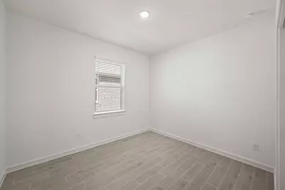 8338 Bay Oaks Drive, Baytown, TX 77523 - Photo 11