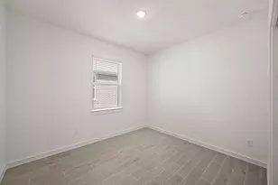 8338 Bay Oaks Dr, Baytown, TX 77523 - Photo 11