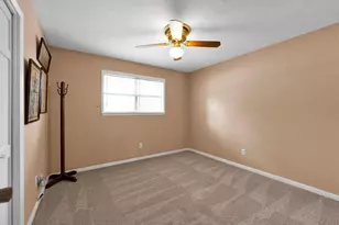 12115 Powder Horn St, Pinehurst, TX 77362 - Photo 17