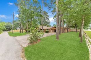 12115 Powder Horn St, Pinehurst, TX 77362 - Photo 9