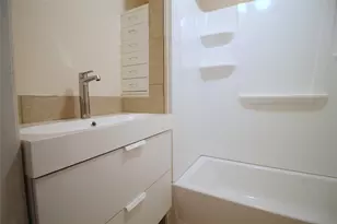 16326 Brush Meadows Ct, Sugar Land, TX 77498 - Photo 25